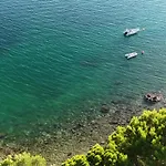 キャンプ場 Karavan Aida Živogošće