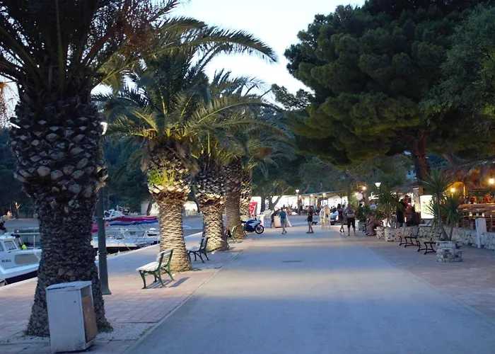 Karavan Aida אתר קמפינג *