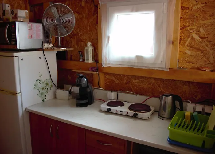 אתר קמפינג Karavan Aida