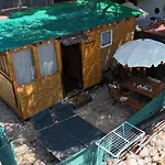 אתר קמפינג Karavan Aida *