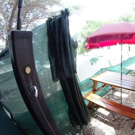 Campsite Karavan Aida