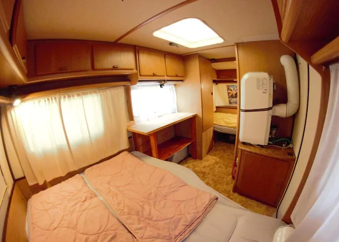 Karavan Aida Campsite Zivogosce
