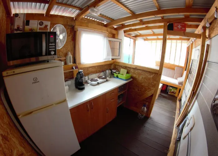 Campsite Karavan Aida Zivogosce